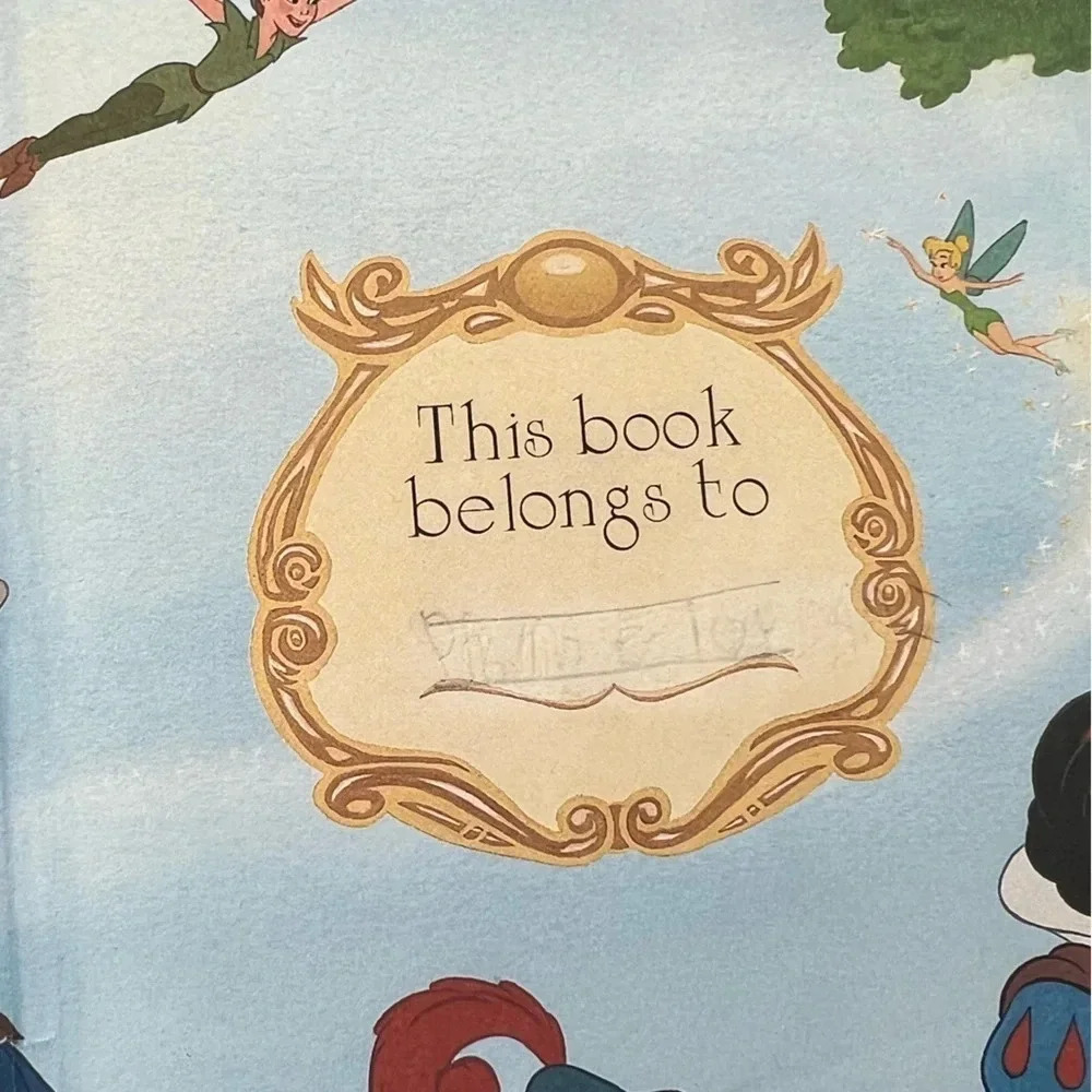 Vintage Disney  Storybook: Pocahontas - Picture 4 of 4